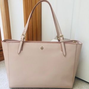 Tory Burch York tote in light oak